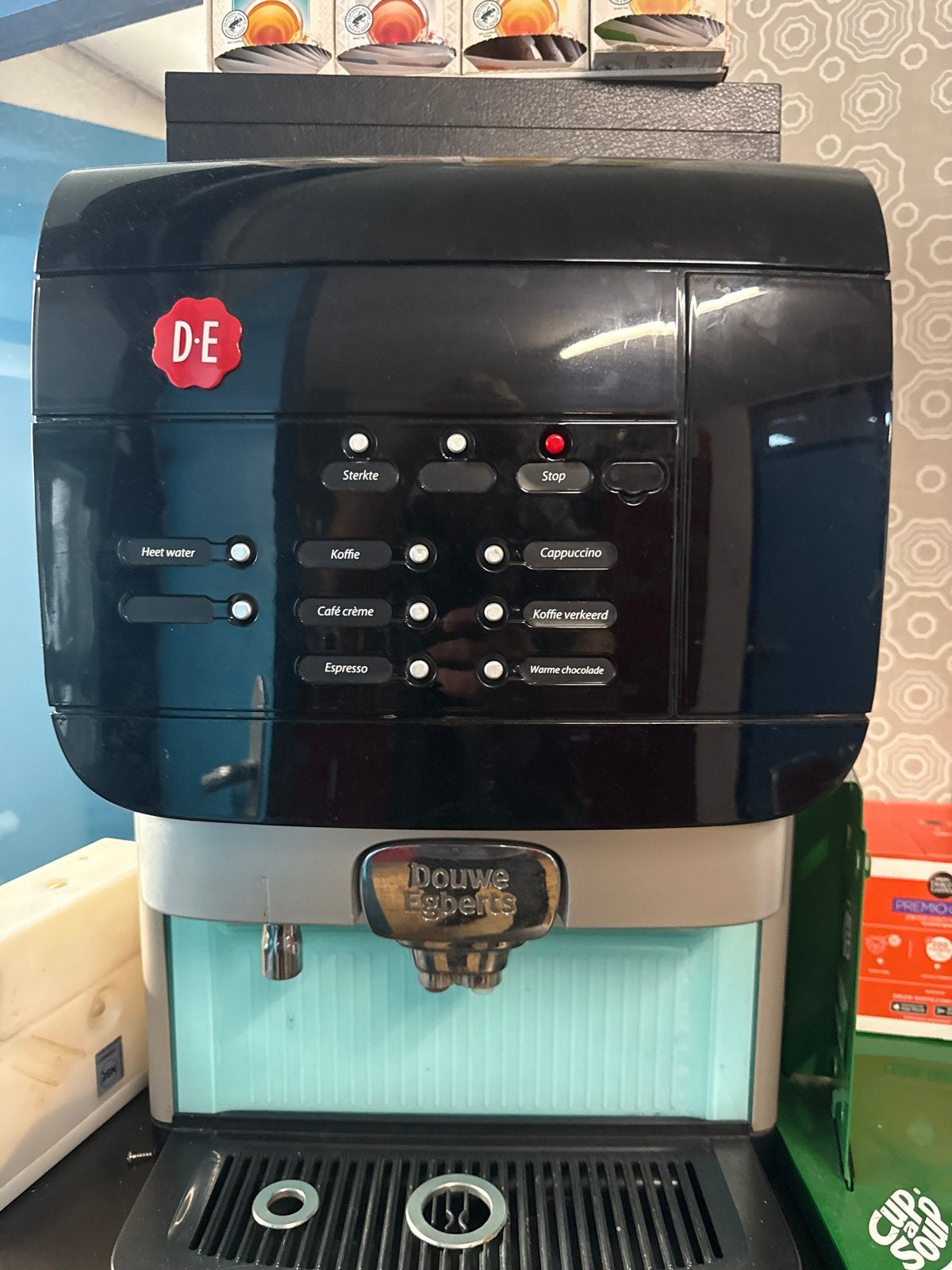Douwe Egberts Koffiemachine - Defect (tapt chocomel), Ophalen of Verzenden, Niet werkend, Koffiemachine, Overige typen