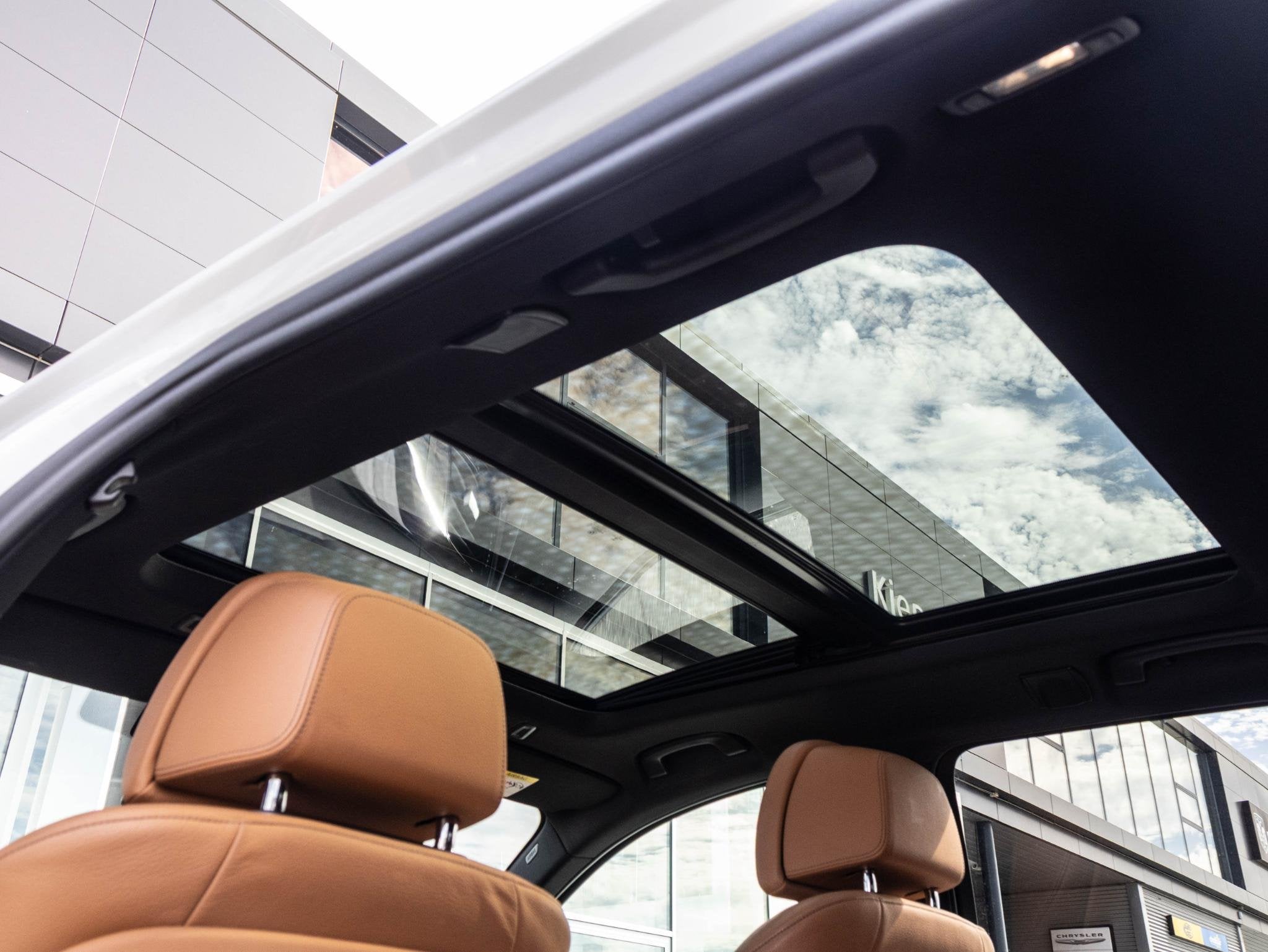 BMW 5-serie Touring 530i High Executive | M-pakket | Leder |, Automaat, 1998 cc, Achterwielaandrijving, Euro 6