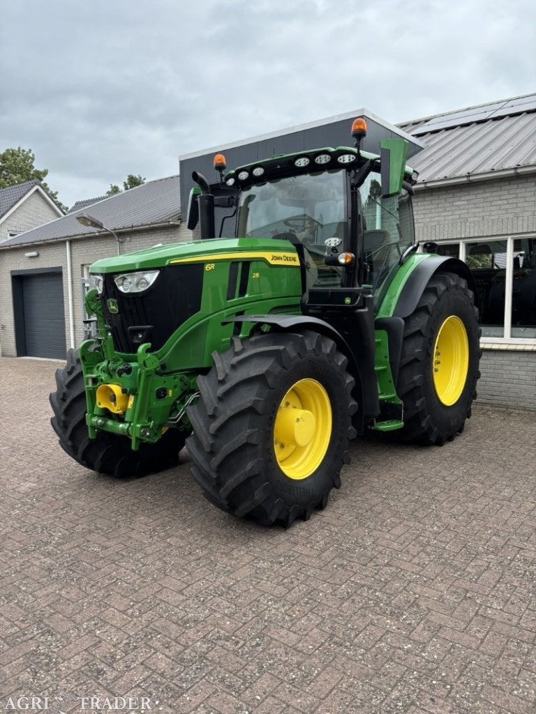 John Deere 6R215 | 2024 | 2460 uur, John Deere, Agrostap Handel, Gebruikt, Info@agrostap.nl