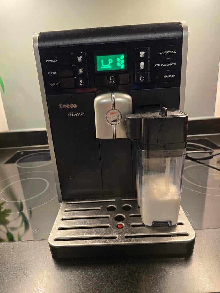 Saeco Moltio volautomatische espressomachine, Witgoed en Apparatuur, Koffiezetapparaten, Espresso apparaat, Zo goed als nieuw