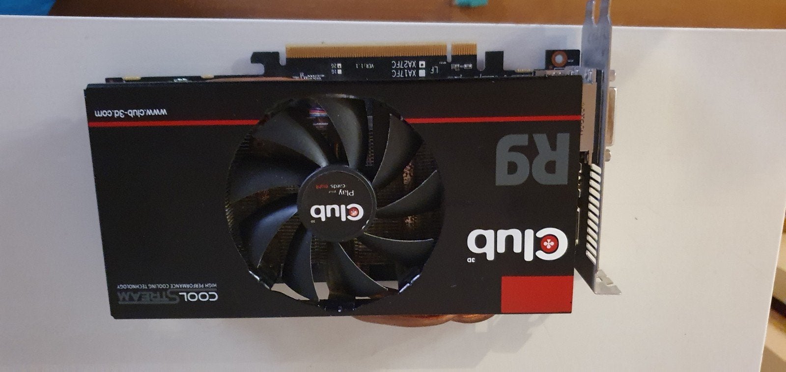 Club3D R9 270 2G + MSI R7 270 2G, PCI-Express 3, Gebruikt, AMD, Ophalen of Verzenden