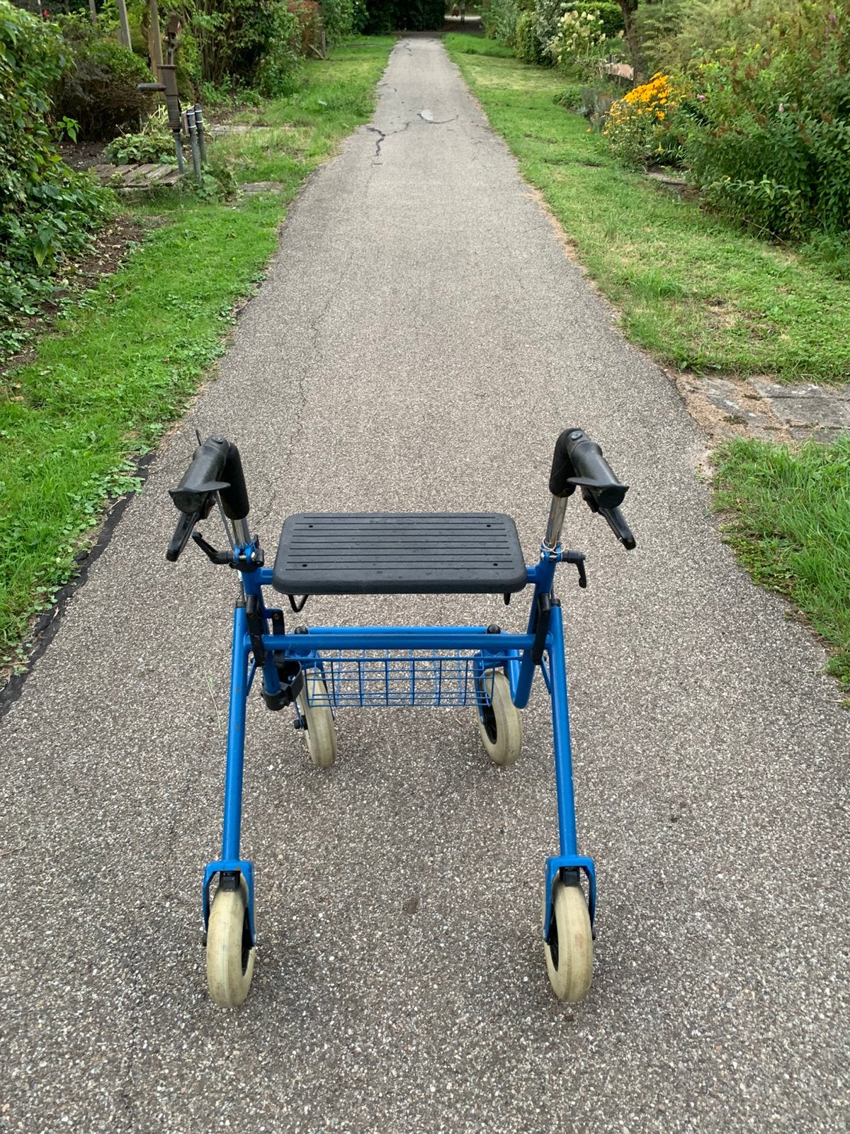Rollator, Ophalen, Opvouwbaar, Zo goed als nieuw