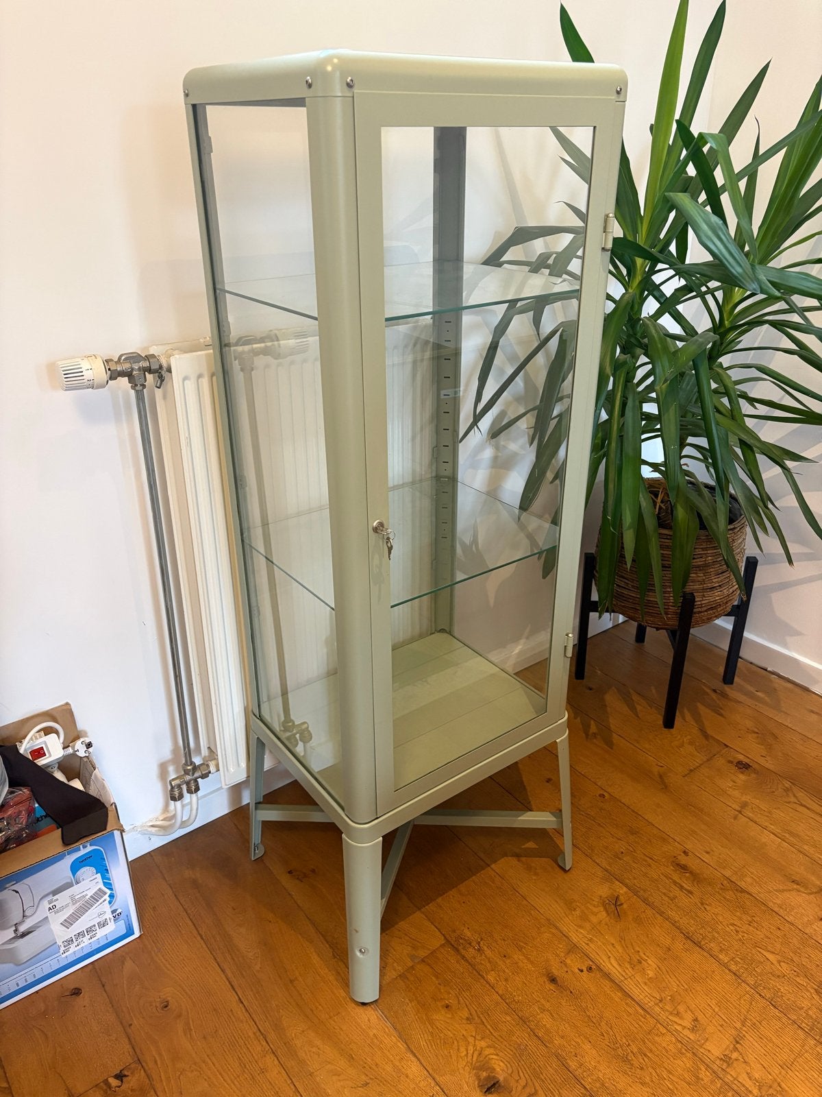 Ikea vitrinekast met glazen planken, Ophalen, Gebruikt, 50 tot 100 cm, Glas