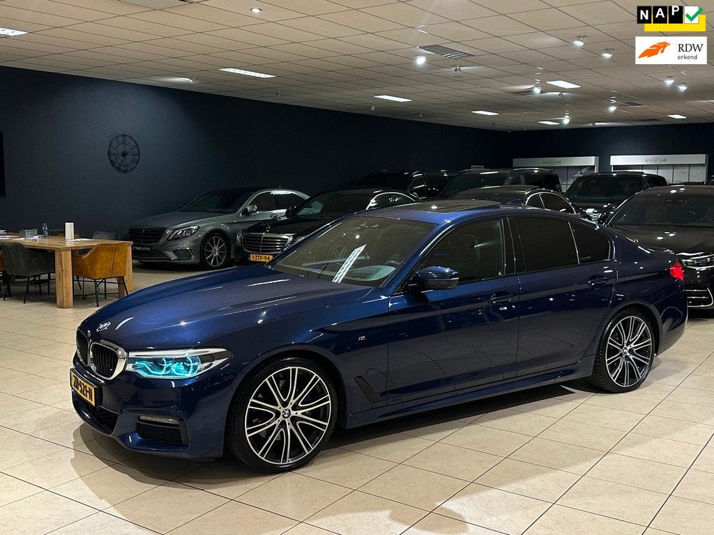 BMW 5-serie 530i M-SPORT|ORIG-NL|BTW|ACC|HUD|SOFTCLOSE|VOLL, Automaat, 1998 cc, Achterwielaandrijving, 4 cilinders