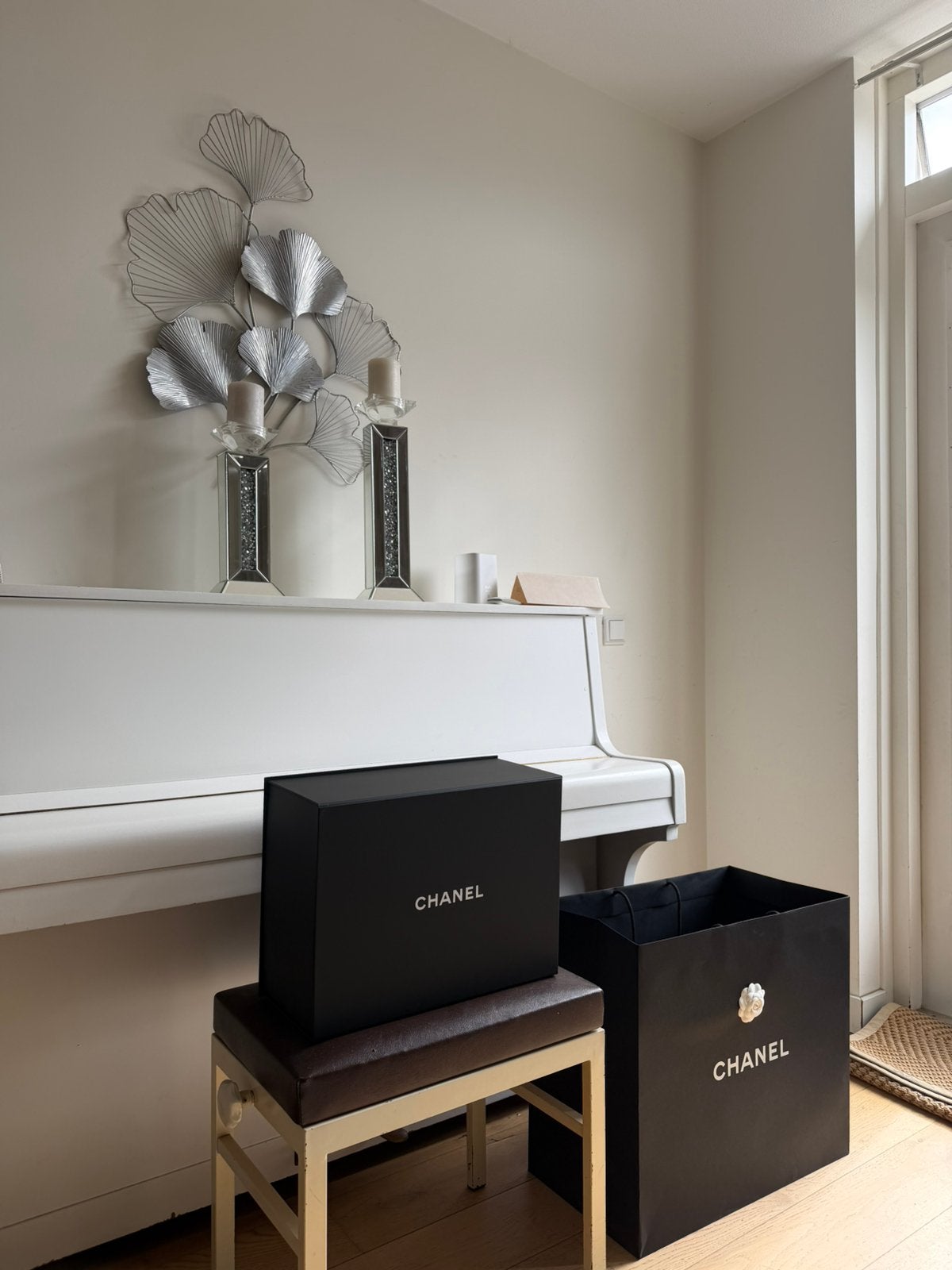 CHANEL box and bag (empty), Ophalen, Staal, Overige merken