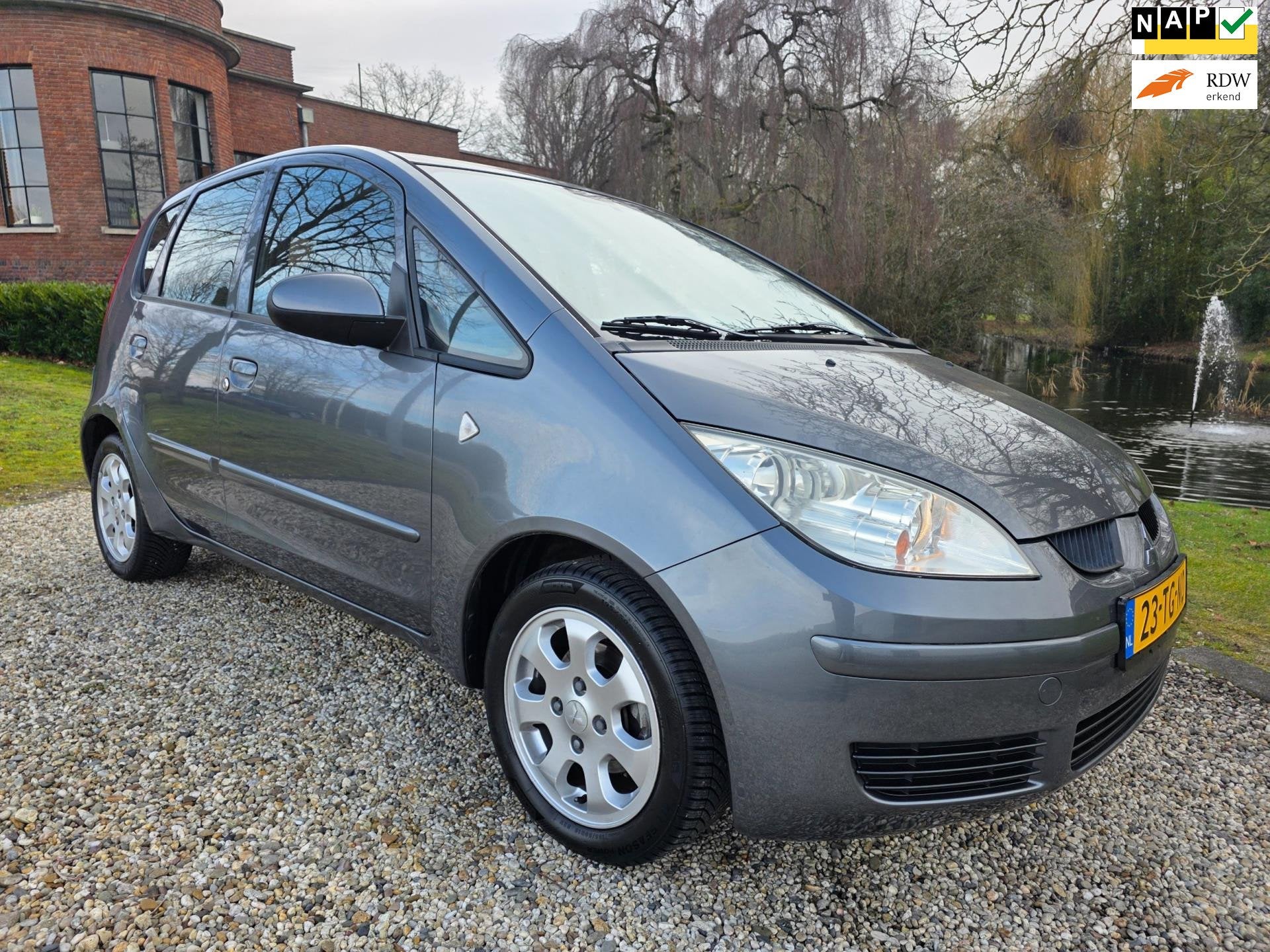 Mitsubishi Colt 1.3 Invite AUTOMAAT/airco *apk:01-2027*, Stof, Gebruikt, Colt, Origineel Nederlands