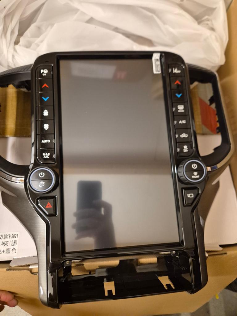 Dodge Ram 2019-2021 CarNavi 13.6 Android 12 Car Radio Nieuw, Ophalen of Verzenden, Nieuw, Amerikaanse onderdelen