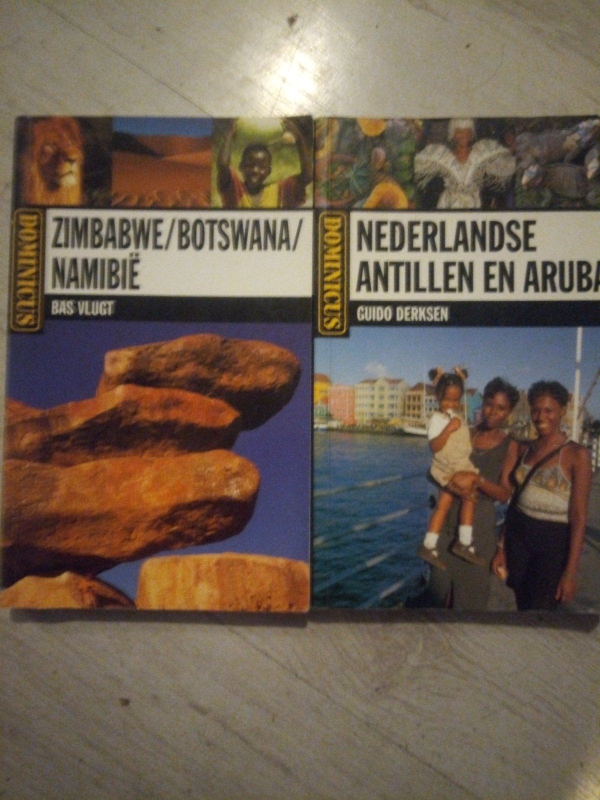 Dominicus Reisgidsen: Zimbabwe/Botswana NL Antillen, Afrika, Reisgids of -boek, Gelezen, Overige merken