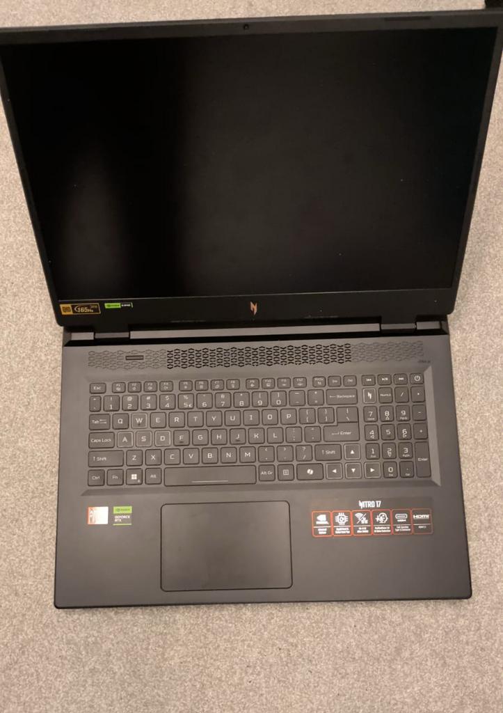 Acer Nitro 17 gaming laptop / Ryzen 9 8945HS, Computers en Software, Windows Laptops, Ophalen of Verzenden, Zo goed als nieuw