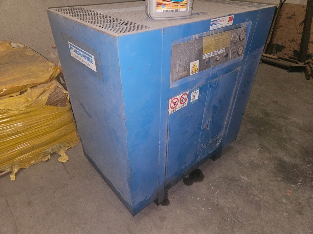 Foto 3 van FALCON schroefcompressor 25PK/ 18 kW