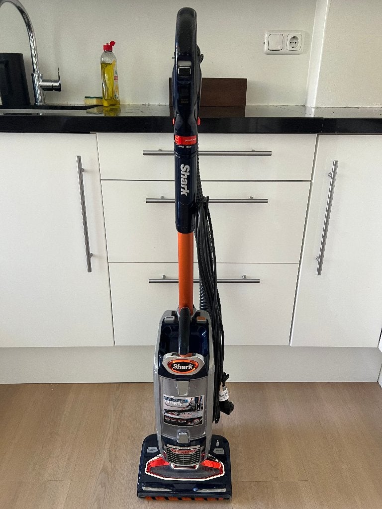 Shark Vacuum Cleaner (NV801UKT), Ophalen, Overige merken, Gebruikt, Overige typen