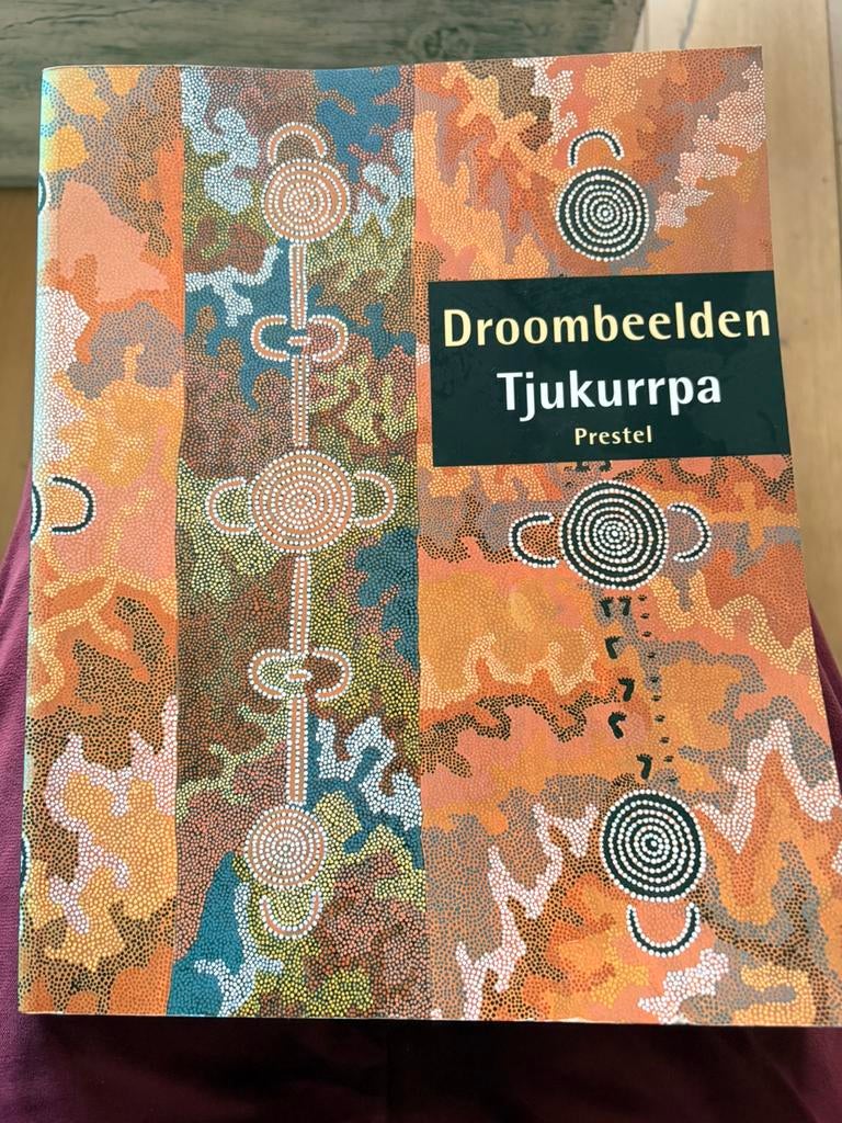 Droombeelden - Tjukurrpa, Boeken, Ophalen of Verzenden, Gelezen, Schilder- en Tekenkunst
