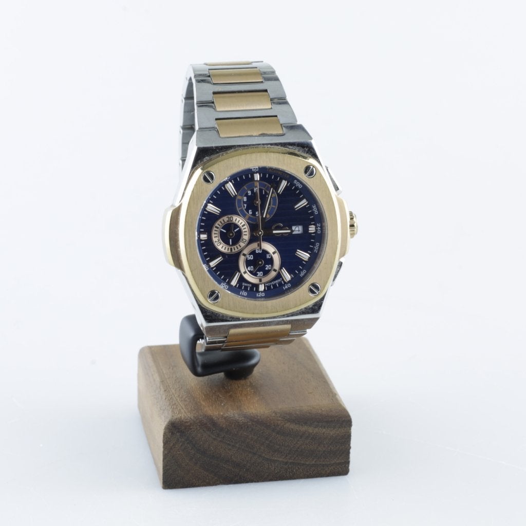 Gc Coussin Shape Y99002G7MF herenhorloge, Guess, Gebruikt, Support@guess.com, 1444 South Alameda St
Los Angeles, CA 90021
USA
