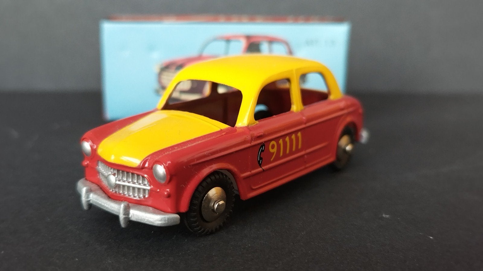 Fiat 1100 Taxi 1:43 Mercury Italy Re-edition Pol, Hobby en Vrije tijd, Overige merken, Auto, Verzenden, Nieuw