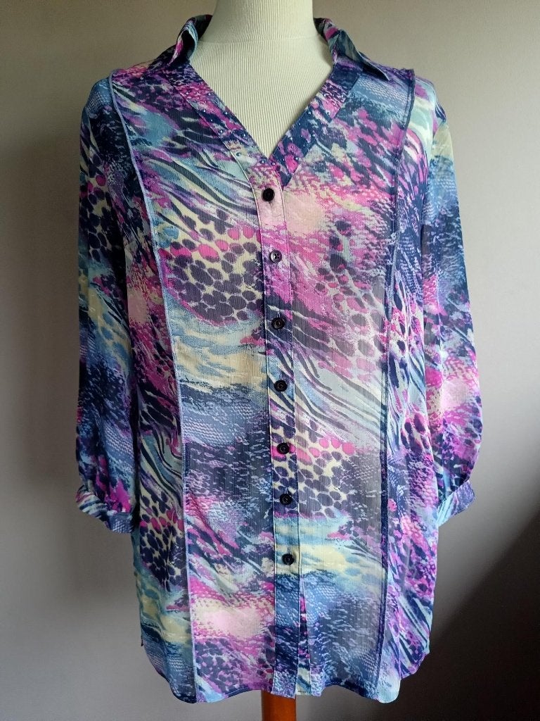 Nieuwe dunne stretch blouse print van Erfo, maat M/38, Kleding | Dames, Erfo, Ophalen of Verzenden, Nieuw, Maat 38/40 (M)