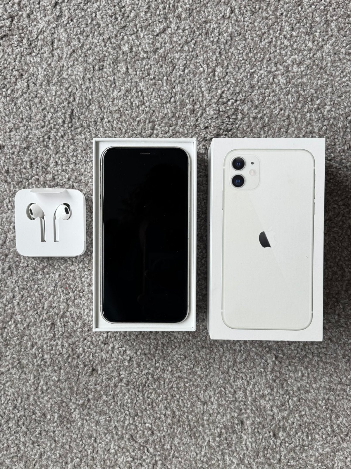 iPhone 11 64GB inclusief earpods, Gebruikt, Zwart, 64 GB, IPhone 11