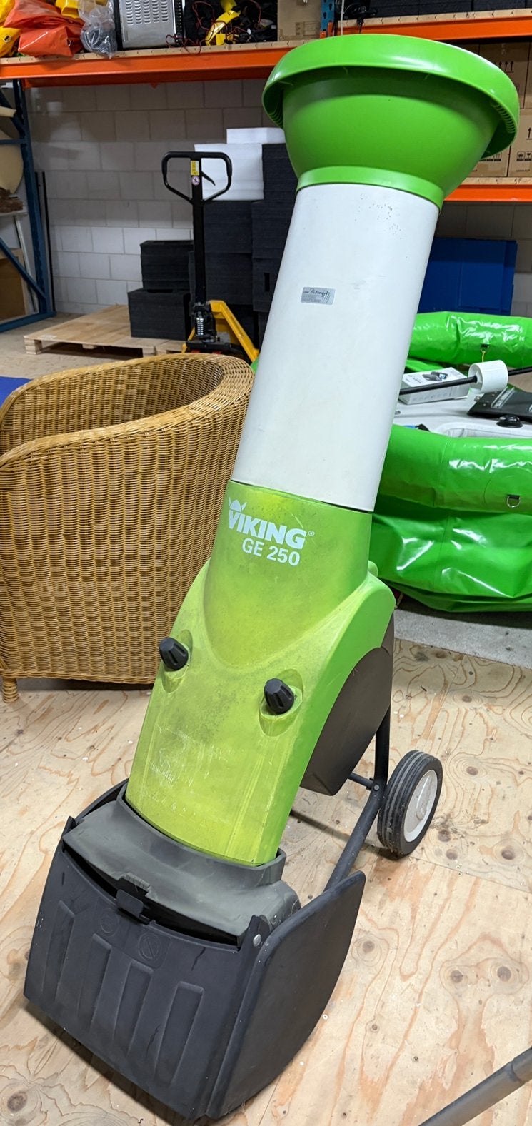 Hakselaar Viking GE 250, Ophalen, Zo goed als nieuw