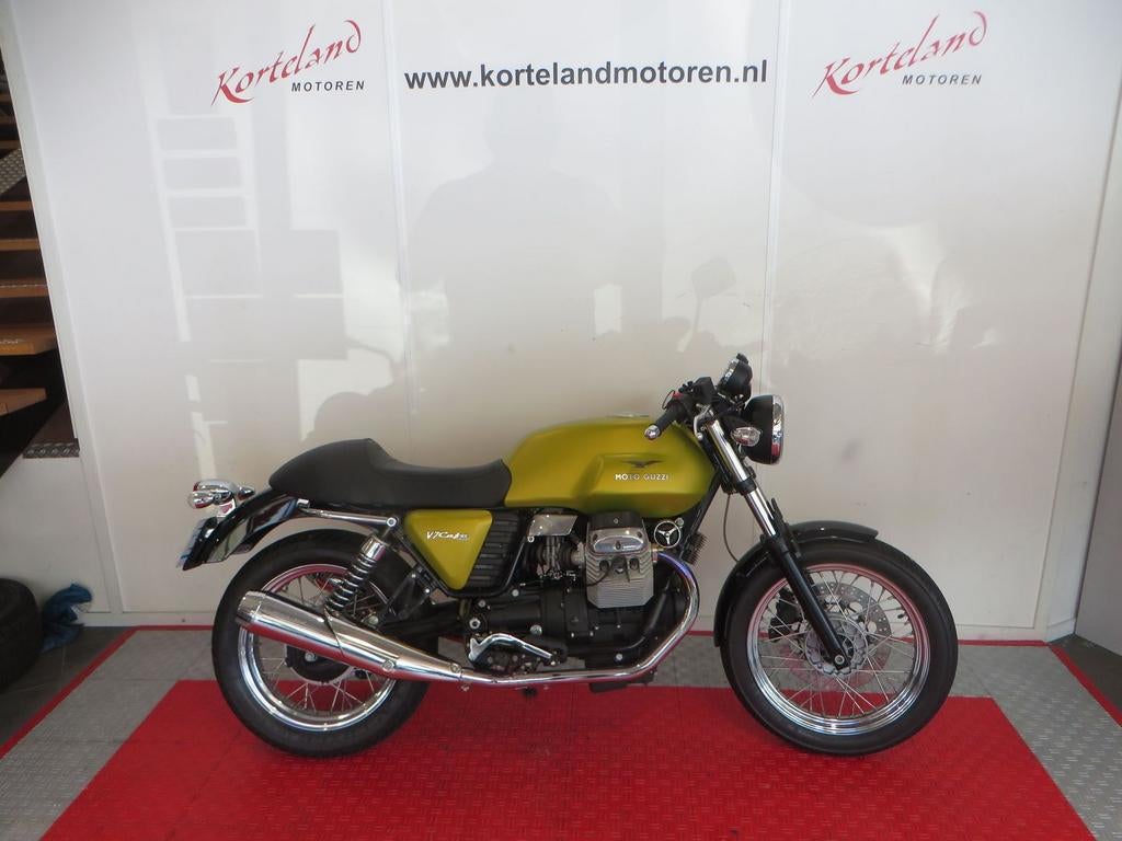 MOTO GUZZI V 7 CAFE CLASSIC (bj 2010), 2 cilinders, 744 cc, Onbekend, Onbekend