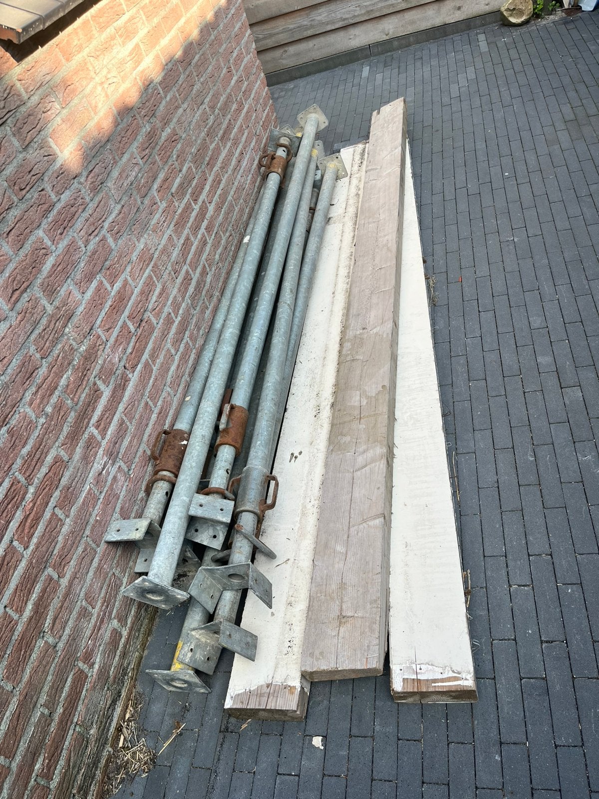 8 bouwstempels en 3 balken, Doe-het-zelf en Verbouw, Steigers, Ophalen, Gebruikt, Overige typen