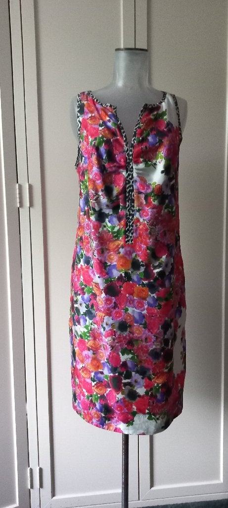 zomerjurk van MarcCain maat N3(38) zgan, Kleding | Dames, Maat 38/40 (M), Meerkleurig, Ophalen of Verzenden, Zo goed als nieuw
