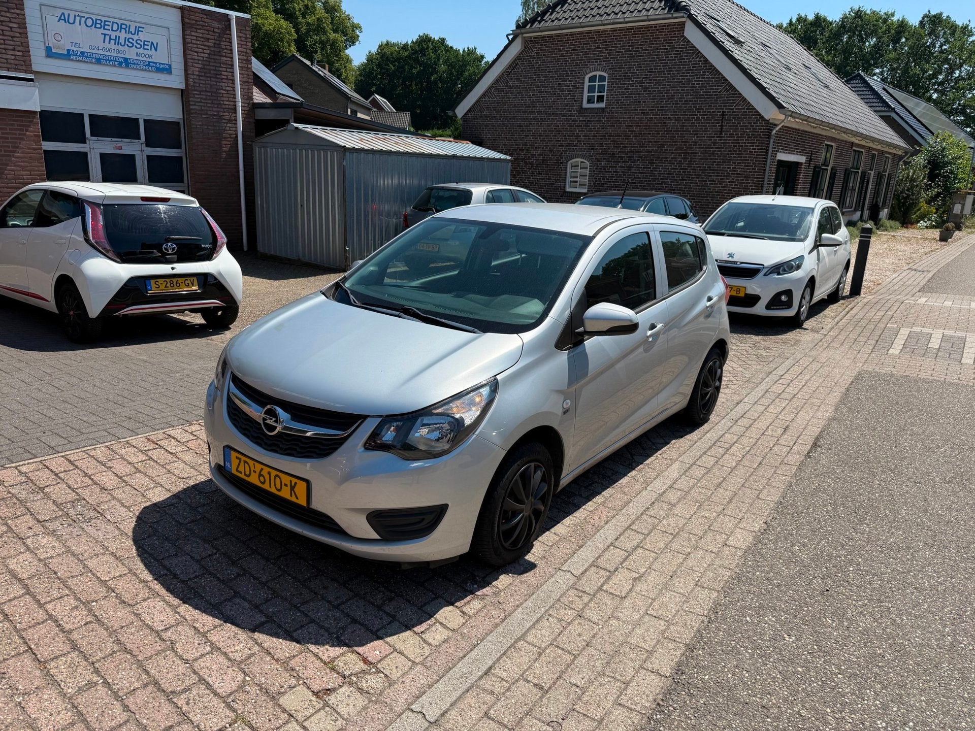 Opel KARL 1.0 ecoFLEX 120 Jaar Edition, Auto's, 839 kg, Stof, Gebruikt, Origineel Nederlands