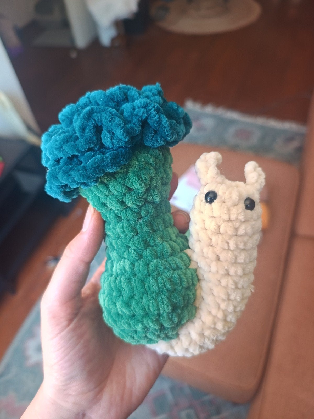 Gehaakte Slak met Broccoli Knuffel - Uniek en Handgemaakt, Kinderen en Baby's, Speelgoed | Knuffels en Pluche, Overige merken