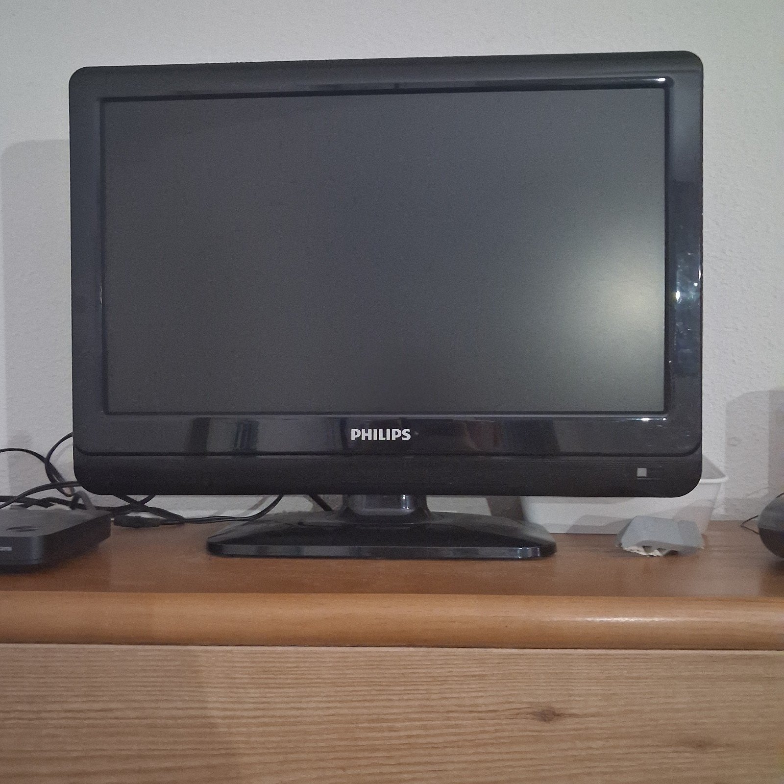 nette kleine tv 19 inch met vele mogelijkheden muur beugel, Philips, 50 Hz, LCD, Ophalen of Verzenden