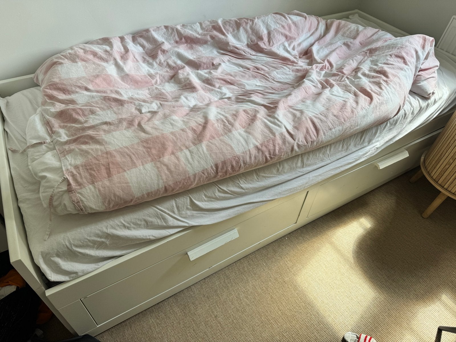 IKEA Brimnes bedbank met 2 matrassen, gratis af te halen, Ophalen, Gebruikt, Eenpersoons, Wit