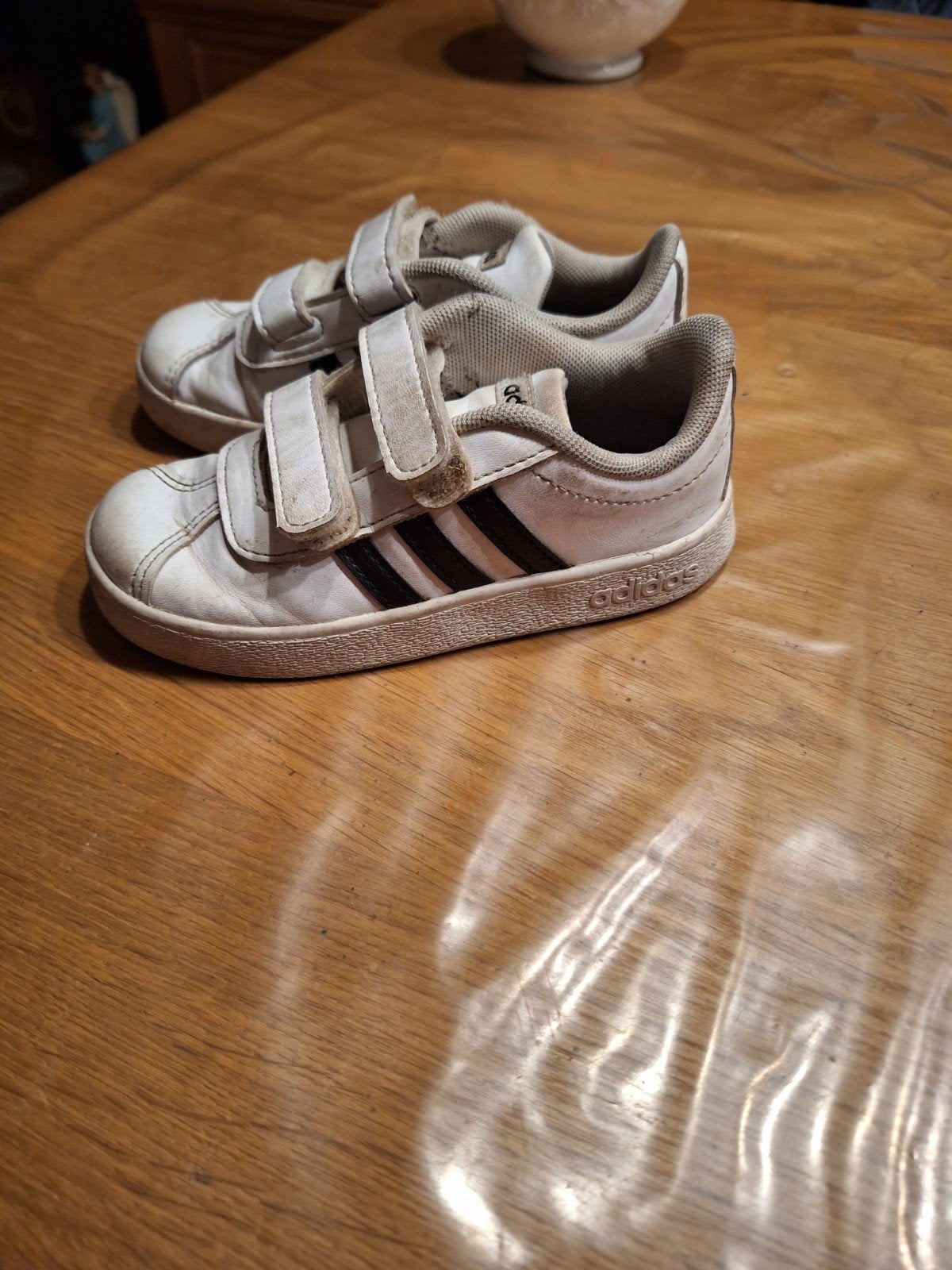 kinderschoentje adidas maat 26, Ophalen of Verzenden, Gebruikt, Jongetje of Meisje, Schoentjes