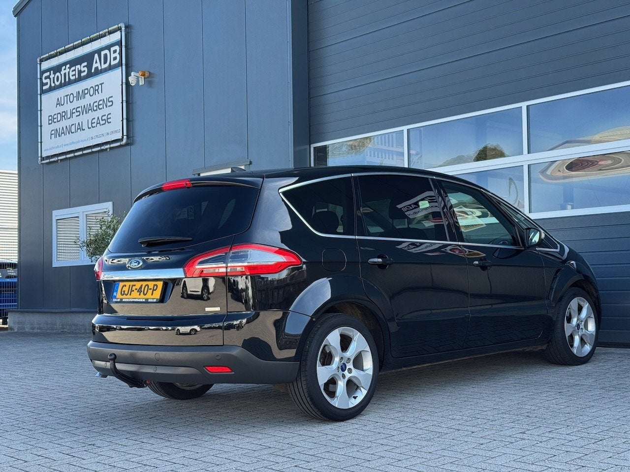 Ford S-MAX 1.6 EcoBoost 160pk Titanium | Navi | Trekhaak | 1, Auto's, Ford, Gebruikt, Zwart, 4 cilinders, 160 pk