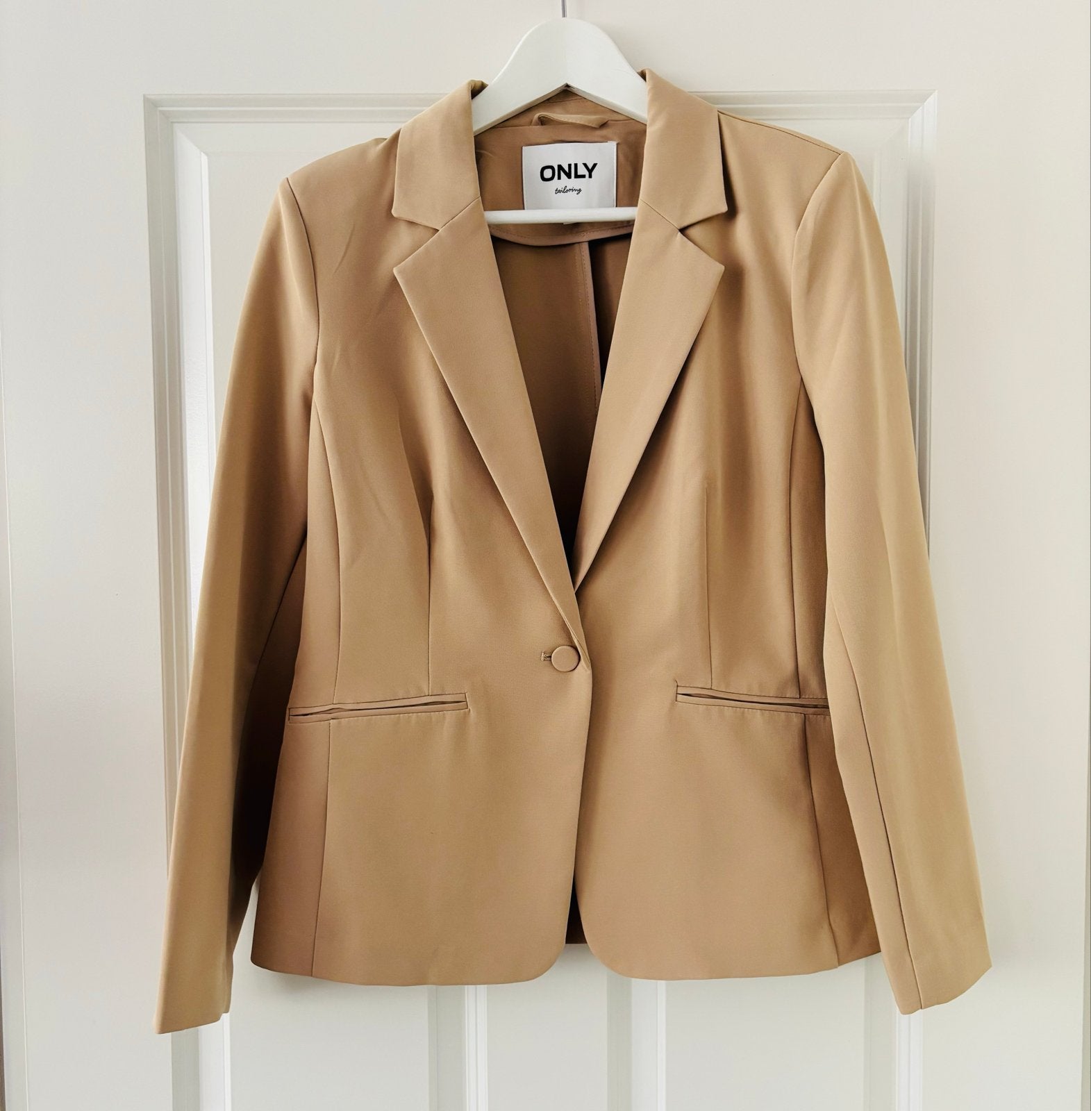 ONLY beige blazer maat 40, Maat 38/40 (M), Beige, Ophalen of Verzenden, Zo goed als nieuw