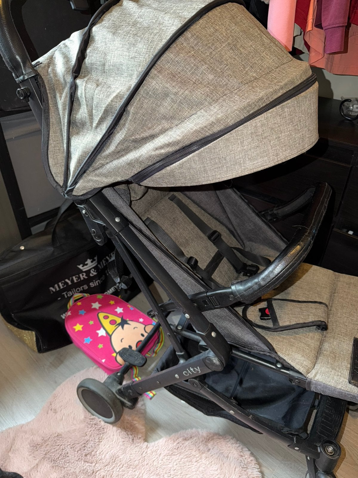 Buggy city, Ophalen, Zo goed als nieuw