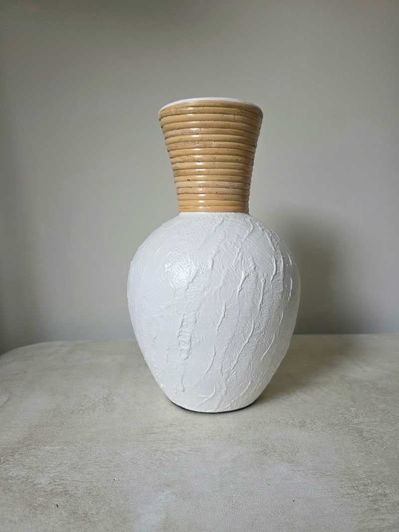 Witte terracotta boho vaas 1 uit Bali, Overige materialen, Ophalen of Verzenden, Tropical home, 6951nk