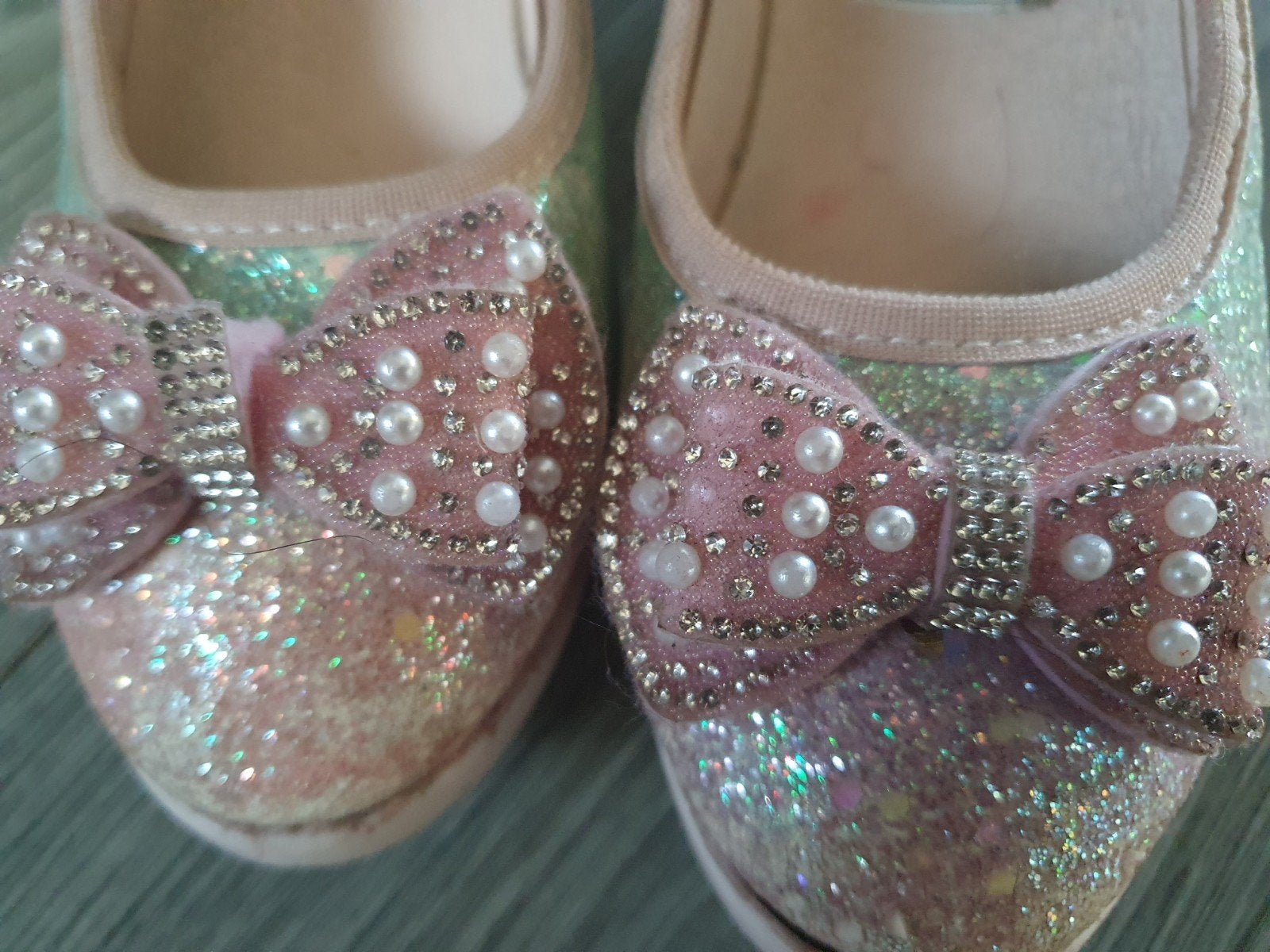 Glitter prinsessenschoenen met strik en hakje mt 32, Gebruikt, Meisje, Schoenen, Ophalen of Verzenden