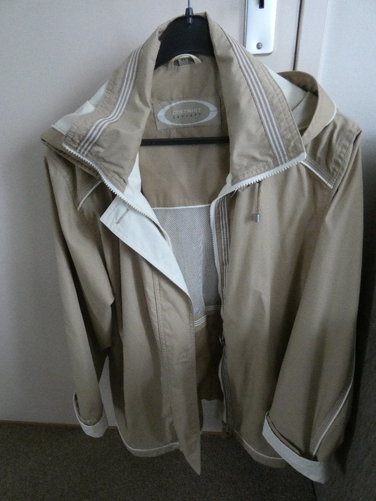 District dames jack, Maat 38/40 (M), Beige, Ophalen of Verzenden, District