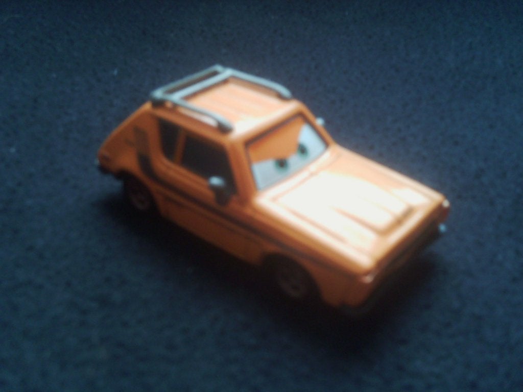 Disney Cars 2 Auto's       Grem (de Boef), Ophalen of Verzenden, Zo goed als nieuw