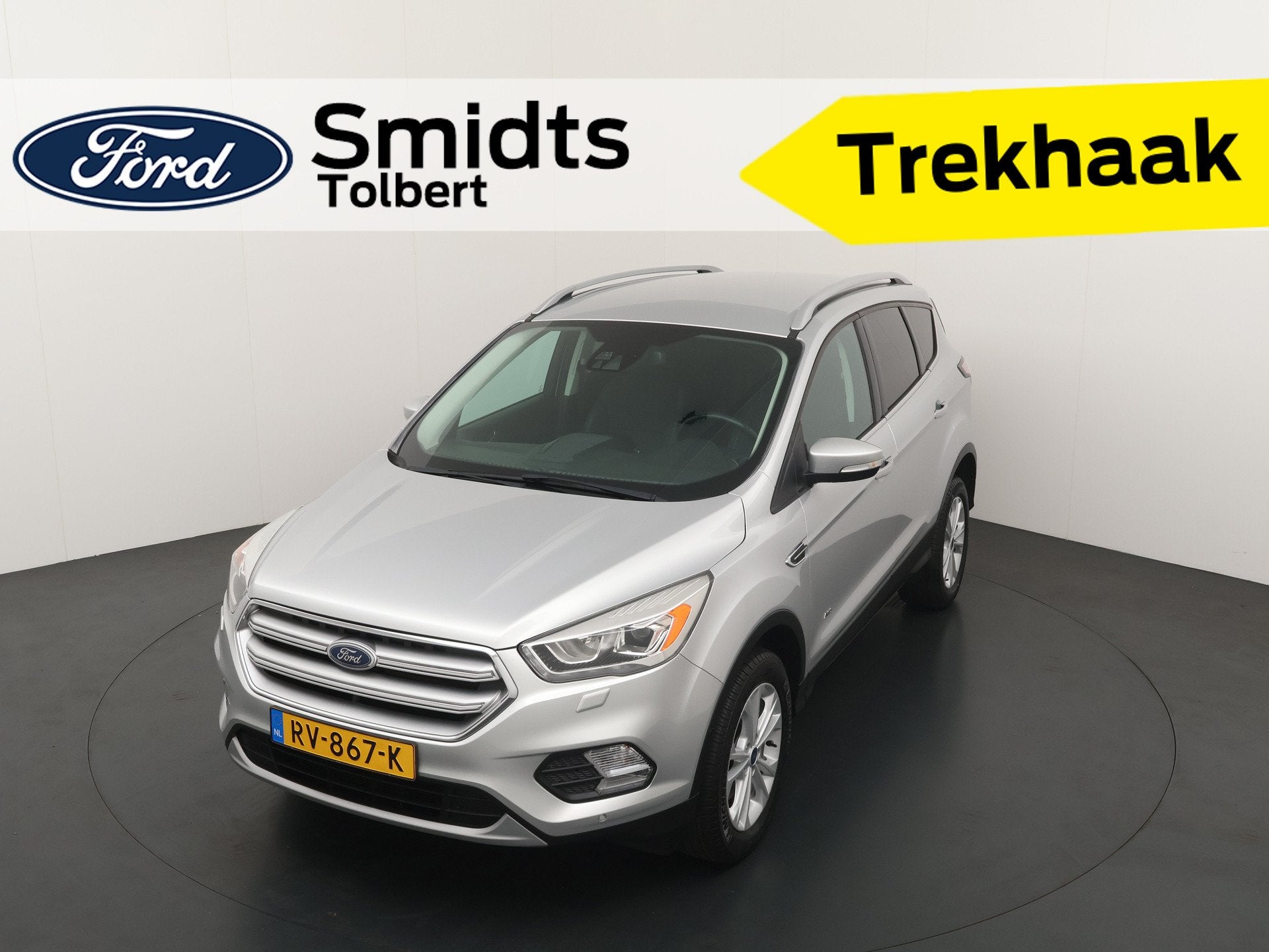 Ford Kuga 1.5 Titanium 4WD 182PK | Trekhaak | Winter pack |, Auto's, 12 maanden, Stof, Euro 6, 4 cilinders