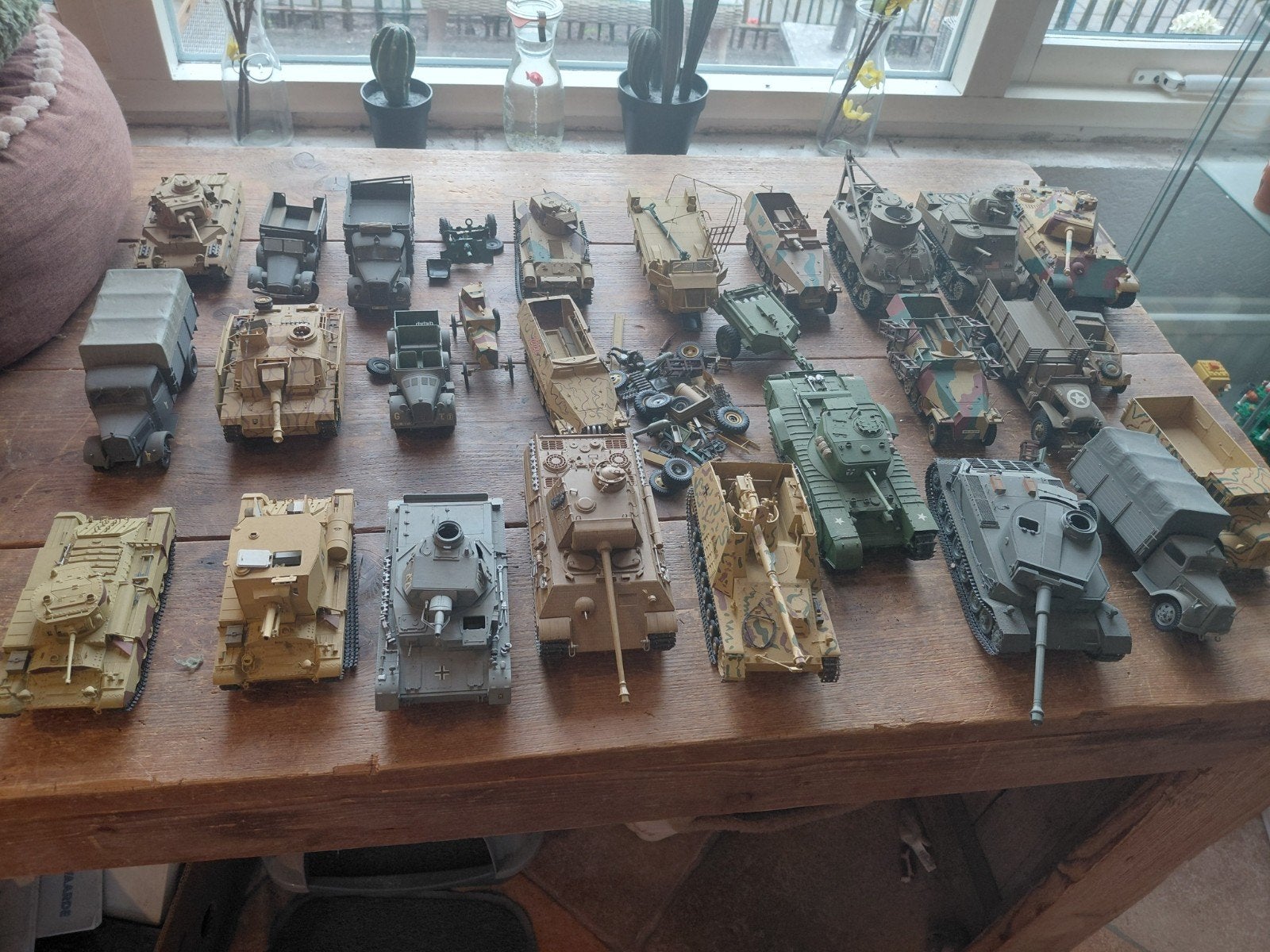 Grote partij militaire modelbouw voertuigen & tanks, Ophalen of Verzenden, Nvt, Nvt, Nvt