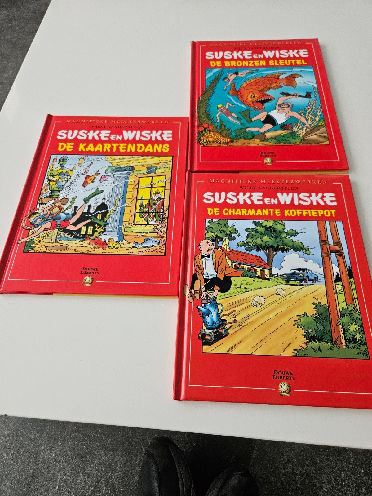 3 Suske en Wiske boeken - Douwe Egberts uitgave, Boeken, Meerdere stripboeken, Ophalen, Zo goed als nieuw