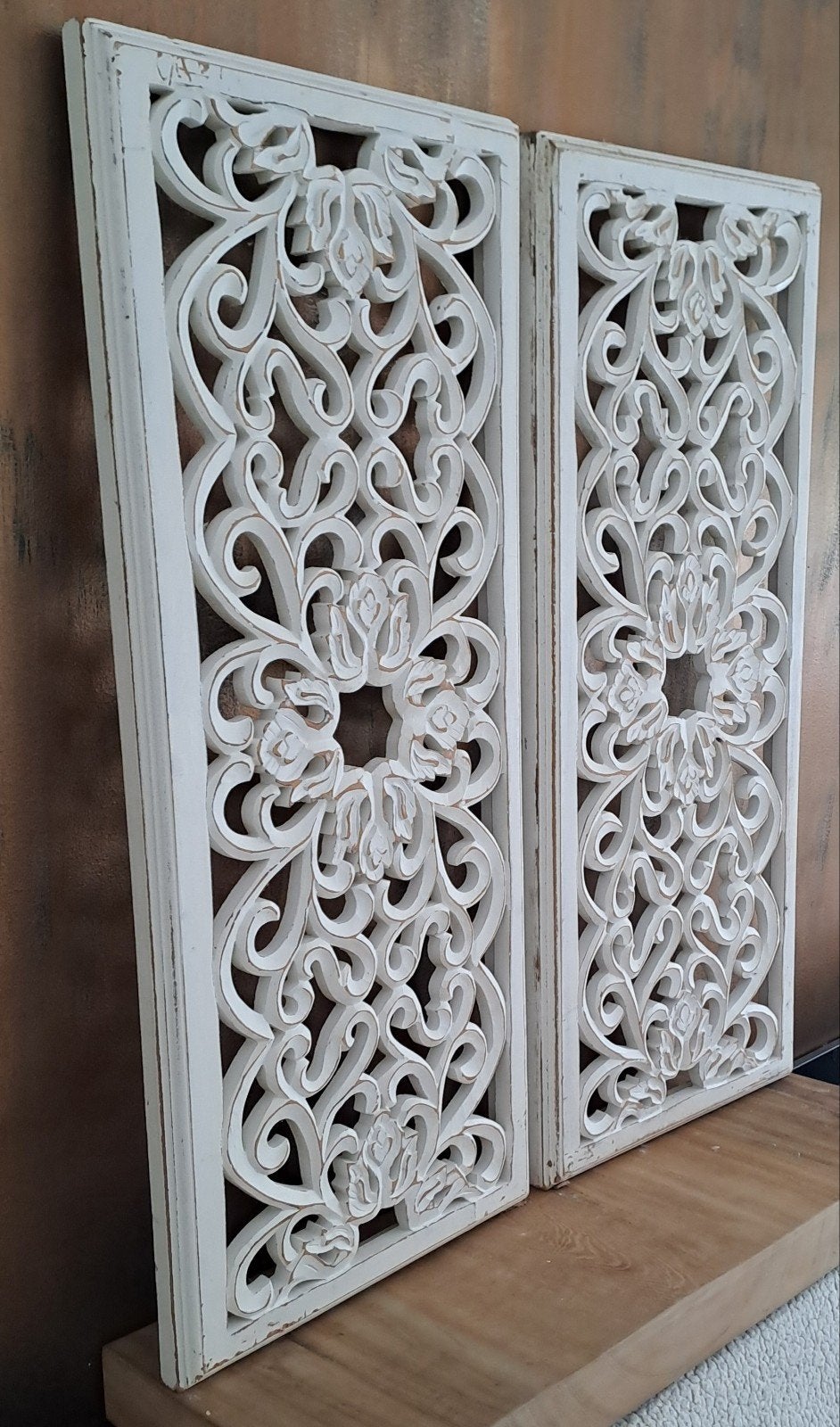2  Mooie  houten gedetailleerde wandpanelen, Ophalen of Verzenden, Zo goed als nieuw, Wandbord of Wandpaneel, Wit