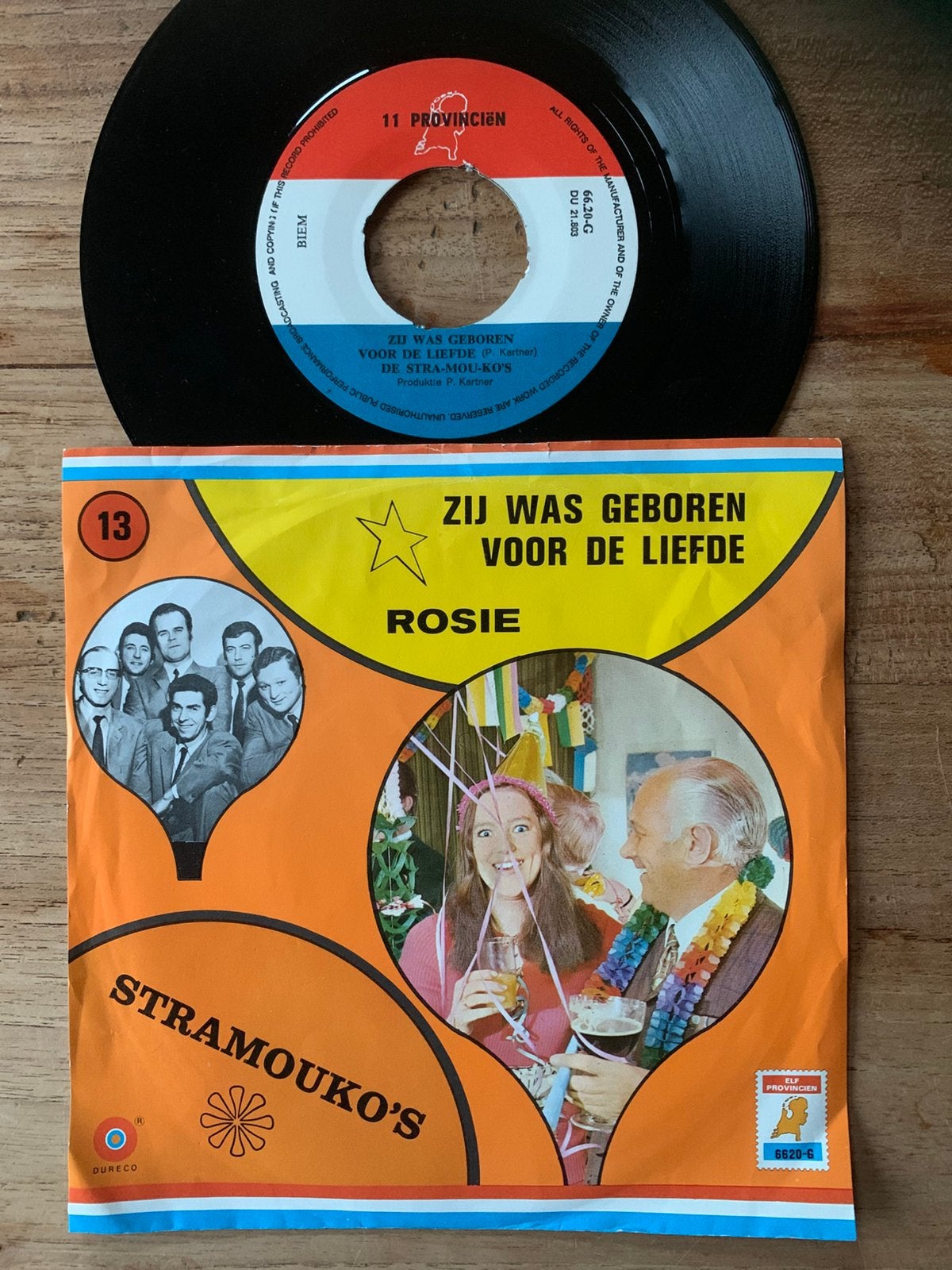 Piraten Schlager De Stramouko’s Elf Provincien Rosie Kartner, Ophalen of Verzenden, Gebruikt, Overige formaten, Levenslied of Smartlap