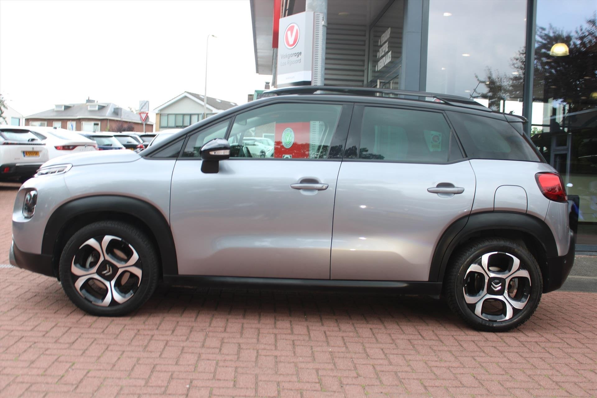 CITROEN C3 Aircross 1.2 PureTech *Shine* | Trekhaak | Carpla, Auto's, Automaat, Gebruikt, 1199 cc, Bedrijf