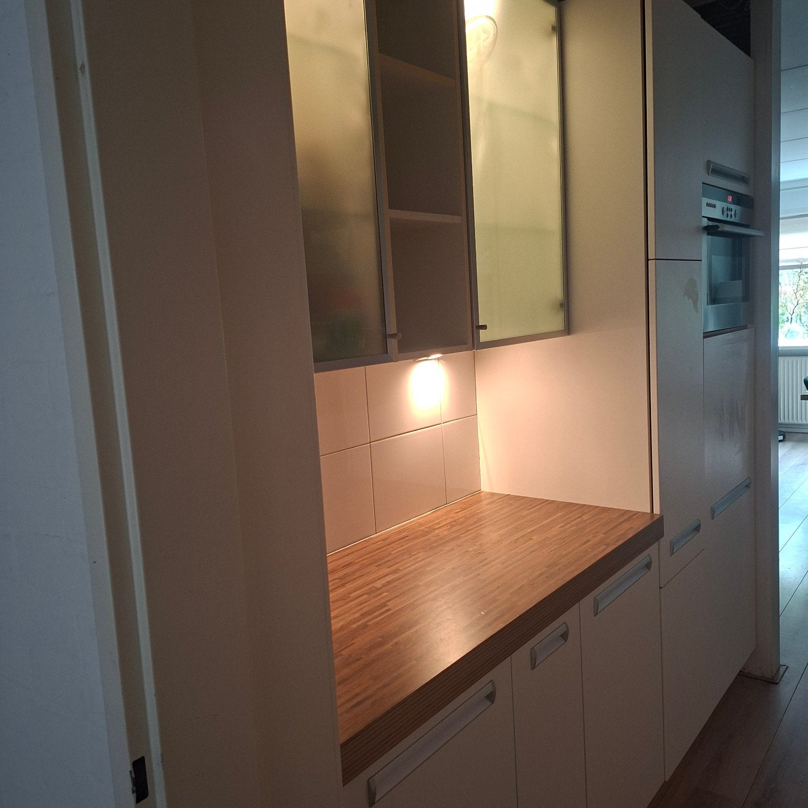 Nobilia keuken met apparatuur, 20 jaar oud, wit, Huis en Inrichting, Keuken | Complete keukens, Ophalen, Gebruikt, Wit, Enkelwandige keuken
