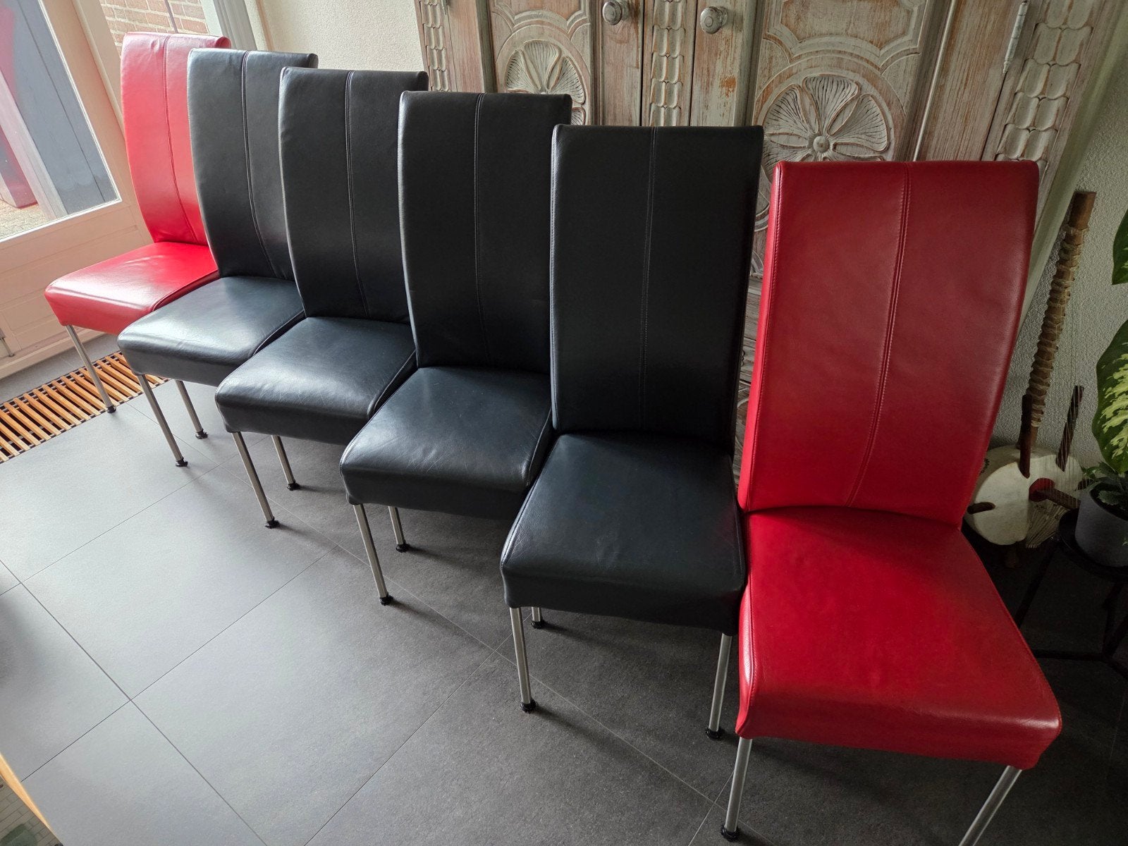 Leren eetkamerstoelen met RVS poten, Ophalen, Gebruikt, Zwart, Design