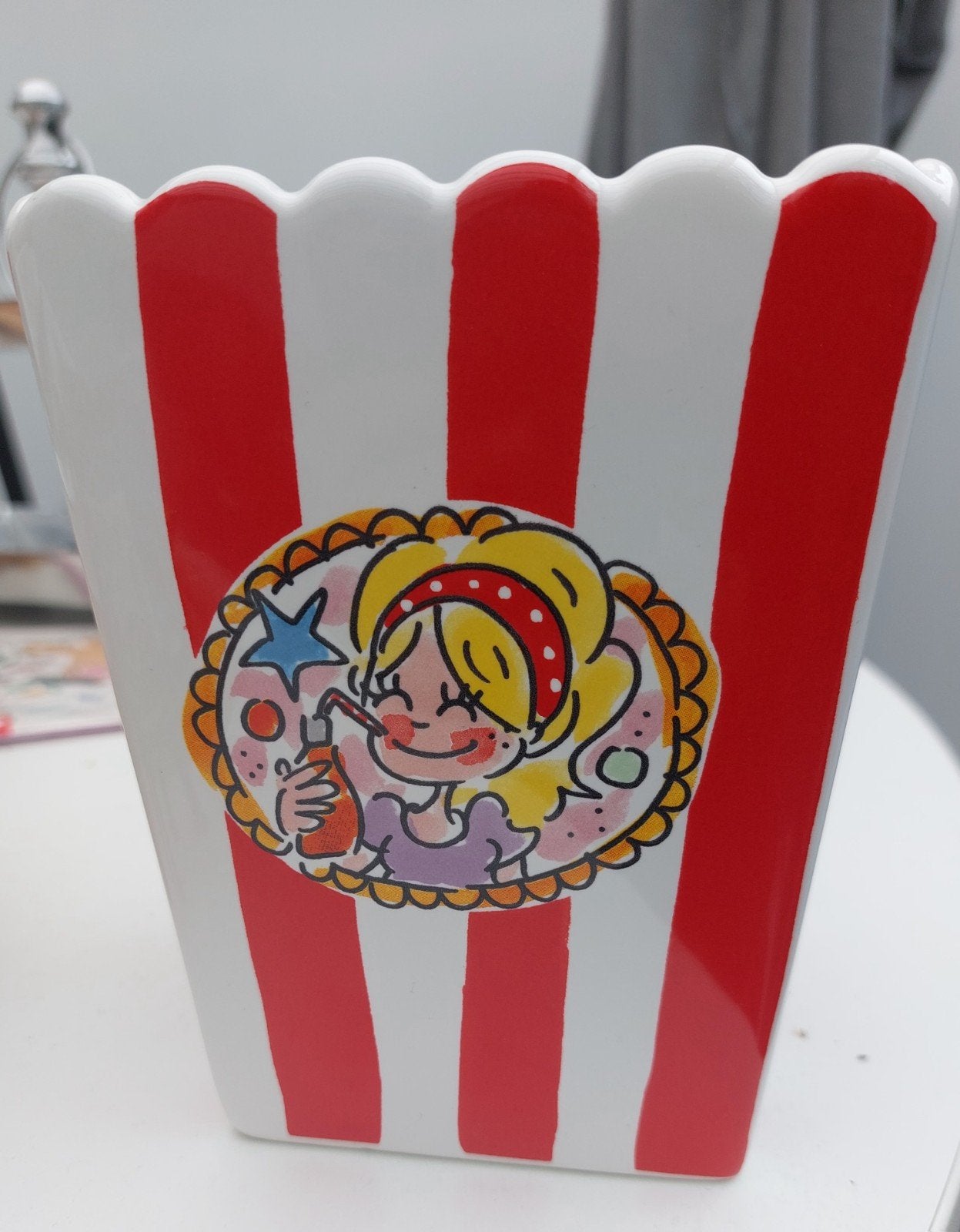 Blond Amsterdam Popcorn Bakje - Zo Goed als Nieuw, Porselein of Keramiek, Schaal, Ophalen of Verzenden, Zo goed als nieuw