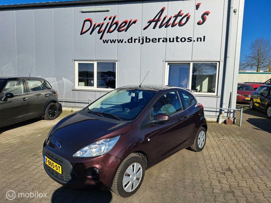 Ford Ka 1.2 Limited start/stop, Voorwielaandrijving, Gebruikt, 4 cilinders, 4 stoelen