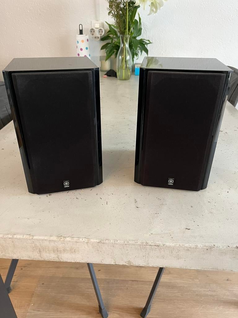 Yamaha NX-E700 speakers, Audio, Tv en Foto, Luidsprekers, Zo goed als nieuw, 60 tot 120 watt, Front, Rear of Stereo speakers, Ophalen