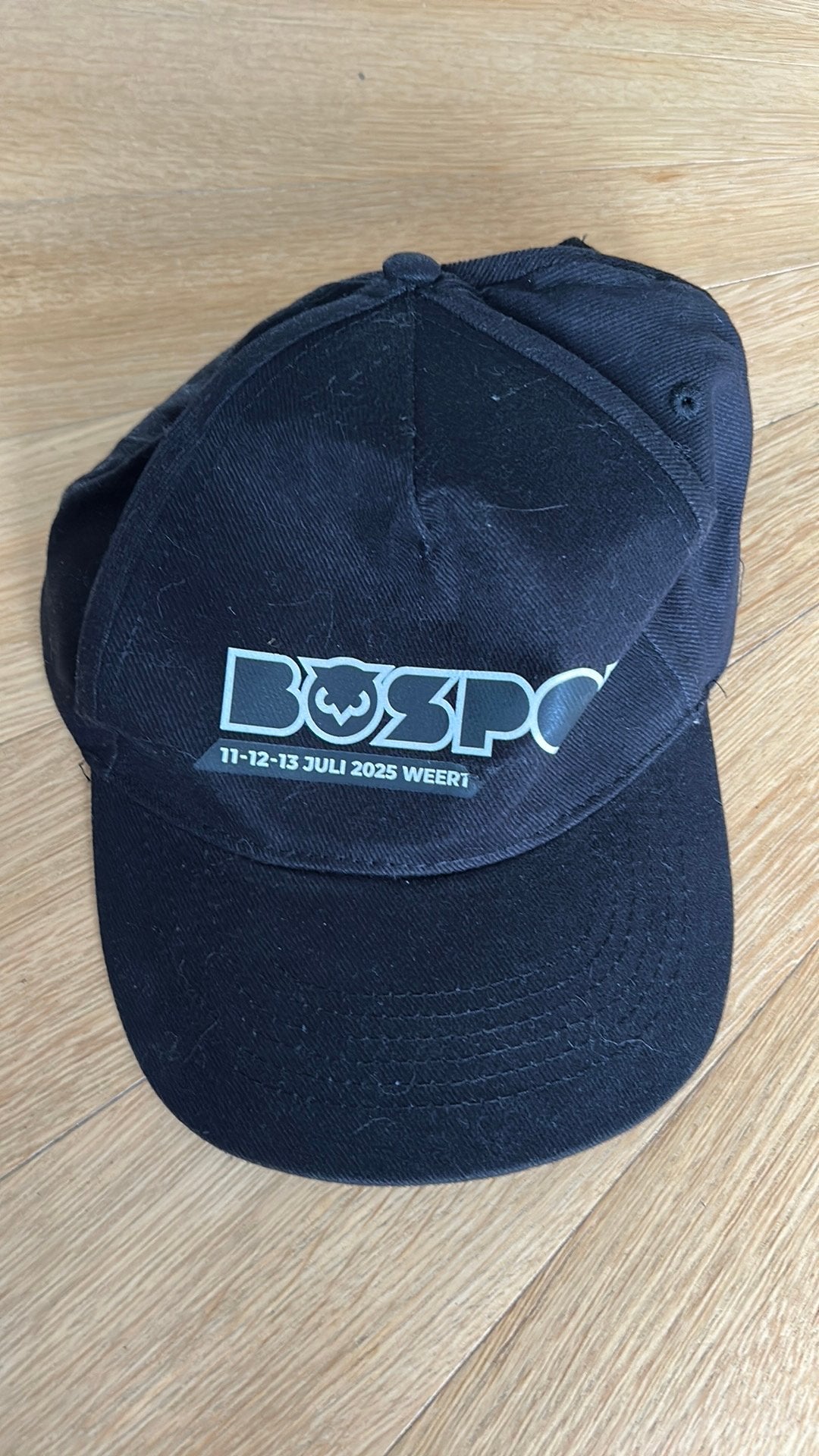 Bospop pet 2025 kleur zwart NIEUW, Ophalen of Verzenden, Nieuw, Pet