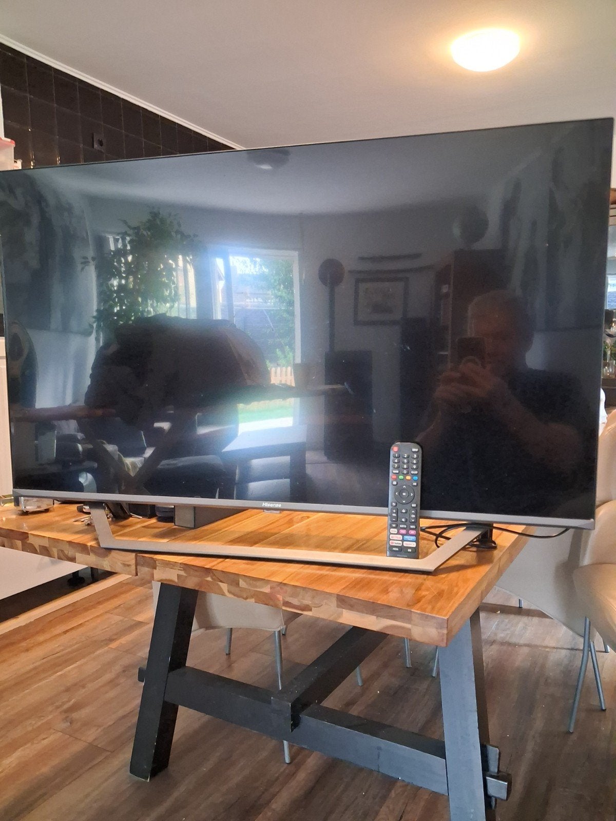 HISENSE Smart TV - Zo goed als nieuw