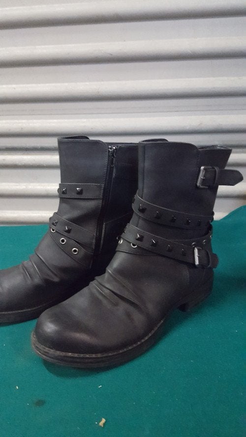 dames schoenen / laarzen van leer, Ophalen of Verzenden, 'T Olde Gre-j, Info@toldegrej.nl, Endepoelstraat 20f Didam